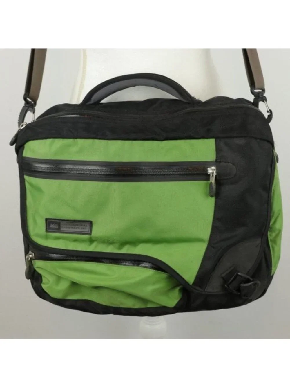 REI Unisex Adult Green & Black Soft Sided Crossbody Messenger Bag